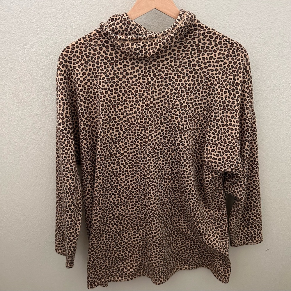 Leopard Print Cowl Neck Top Size 1XL